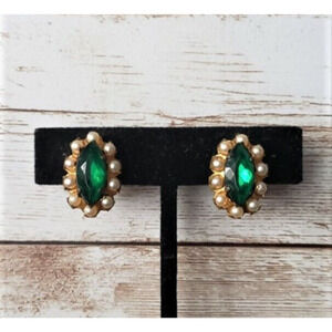 Vintage Screw On Earrings - Green Gem with Faux Pearl Halo